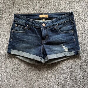 ✨SUMMER CLOSET SALE✨ STS Blue Distressed Jean Stretch Shorts NWOT